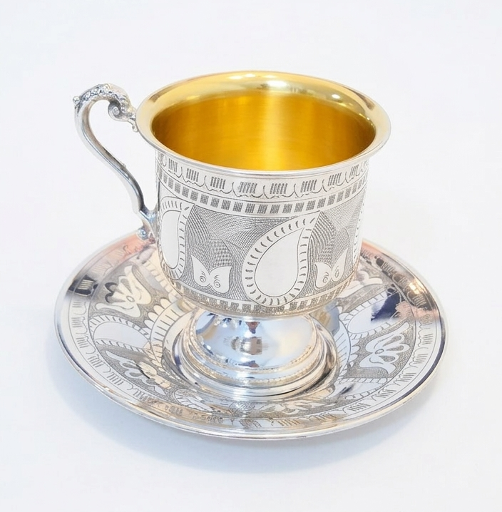 גביע כסף בוכרי יוקרתי עם פנים מוזהב ותחתית תואמת