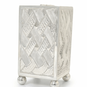 קופת צדקה מכסף טהור דגם קליעה – 246 גרם