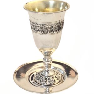 גביע רגל עיטורים